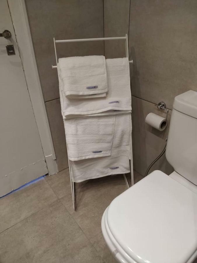 Appartamento Departamento Unico En Recoleta !! Ubicacion Excelente. Buenos Aires Esterno foto